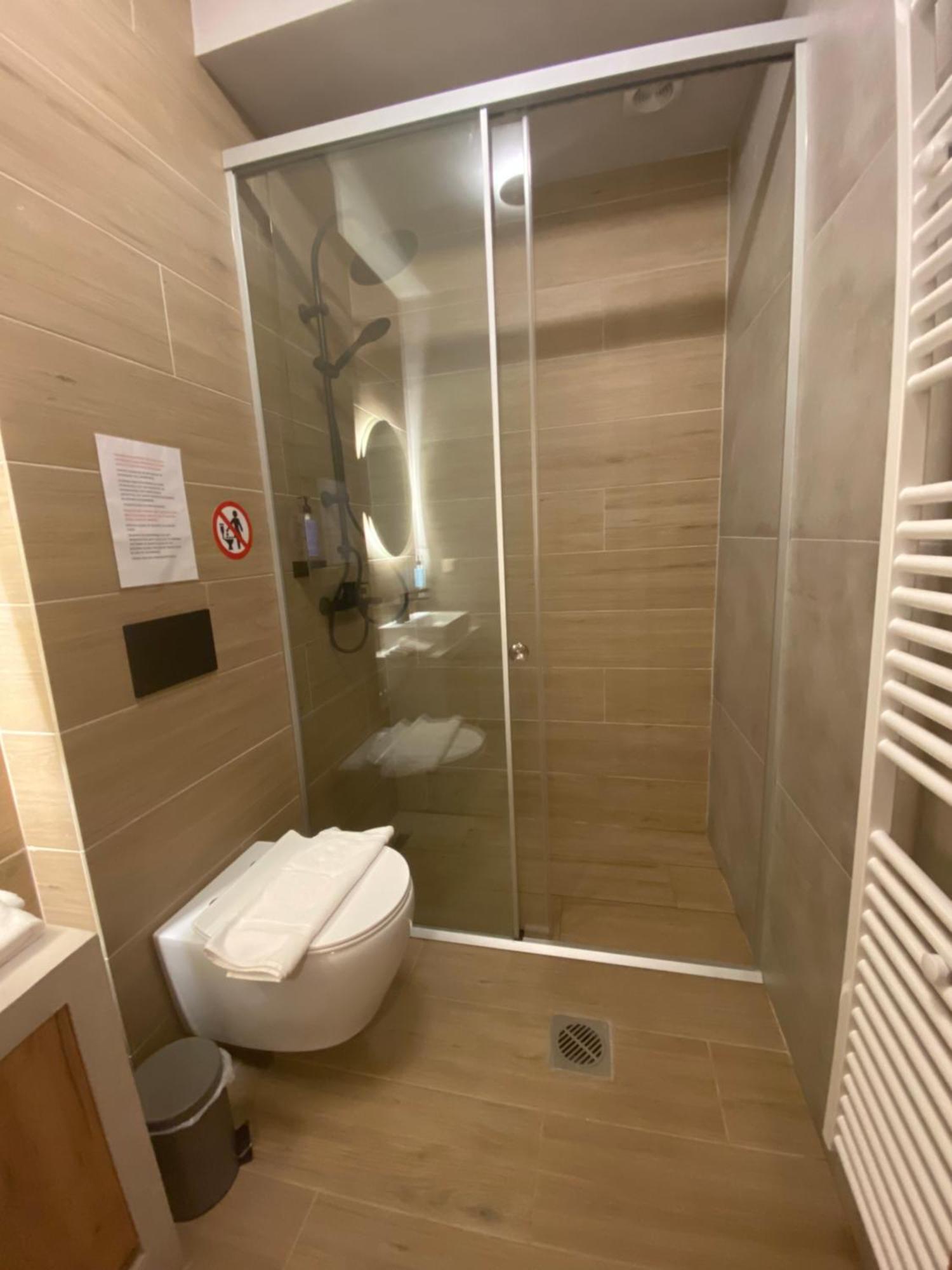 Aristi Boutique Stonehouse With Attic Apartman Kültér fotó